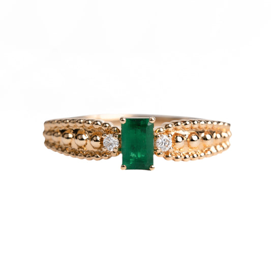 Emerald Diamond Ring - Elegant Square