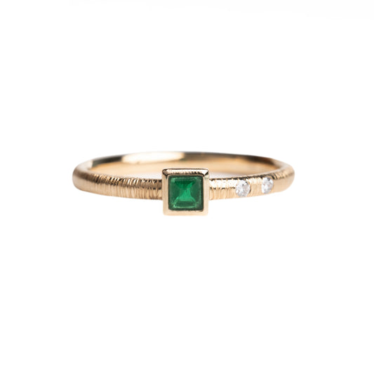 Emerald Diamond Ring - Ultra-fine Simple Square Drawing Metalwork