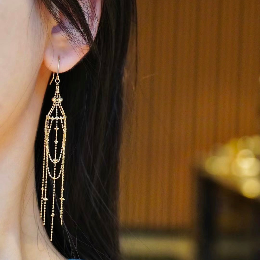 Palace Style Sparkling Chandelier Gold Lace Ear Hook